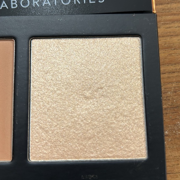 HAUS LABORATORIES HEAT SPELL BRONZER & HIGHLIGHTER DUO DESERT DAWN - Picture 8 of 9